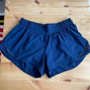 LULULEMON HOTTY HOT SHORT